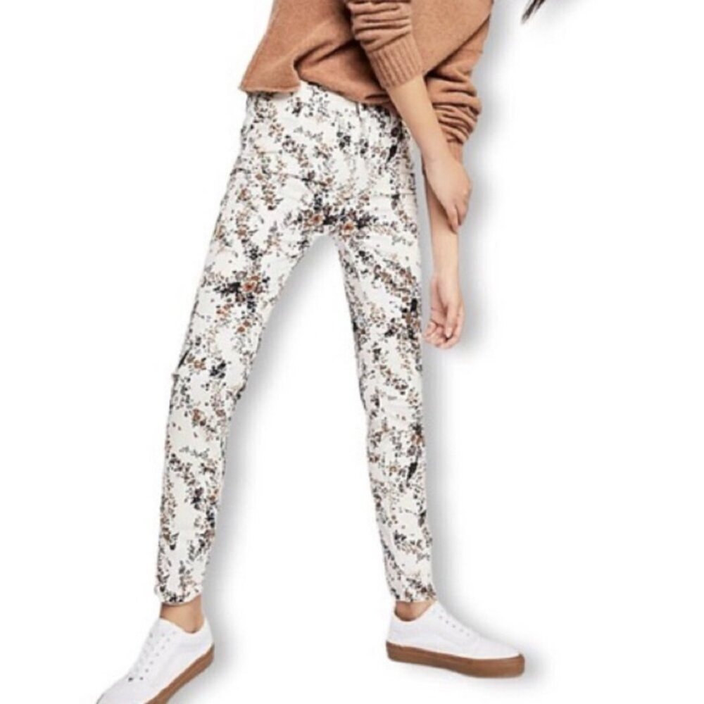 Free People Cotton Floral Corduroy Pants Size‎ 29